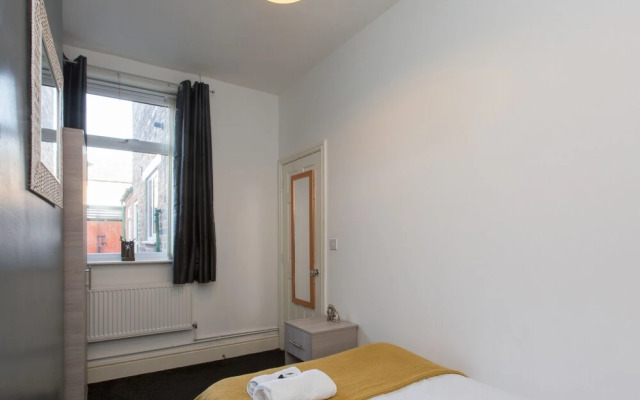 Townhouse @ 83 Edleston Road Crewe