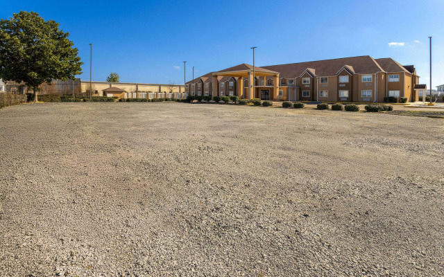 Days Inn By Wyndham Jackson Downtown