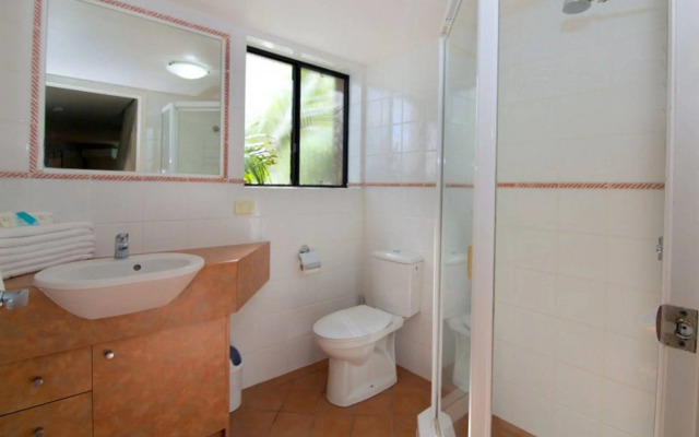Burleigh on the Beach Holiday Apartments