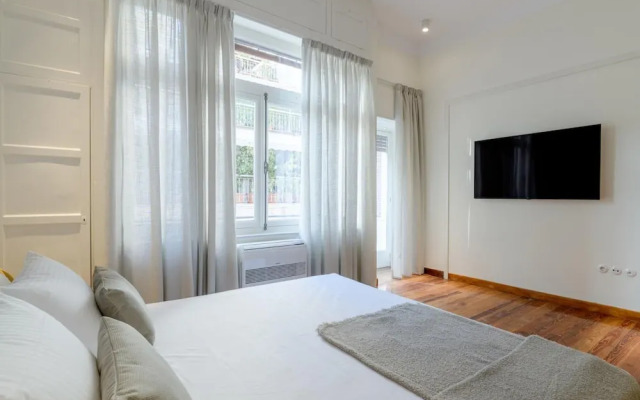 Apollonos Meno B C 12 ppl