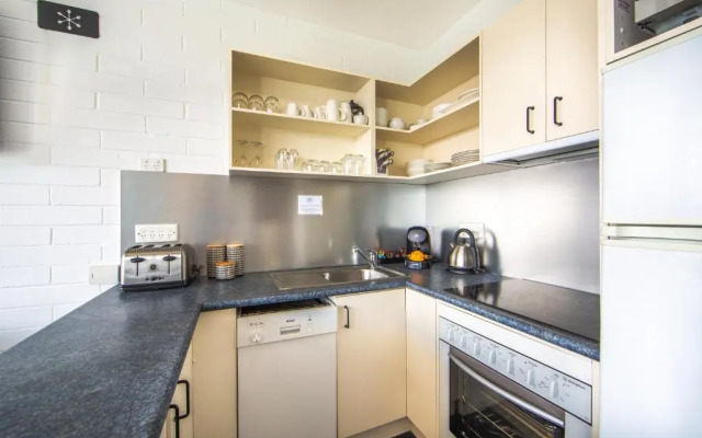 Snow Ski Apartments 20