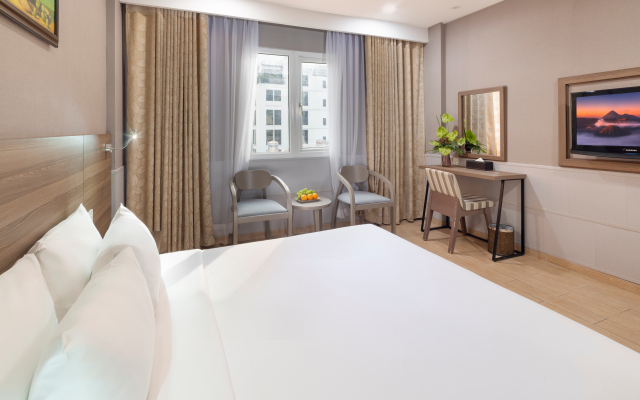 Viet Lotus Saigon Hotel