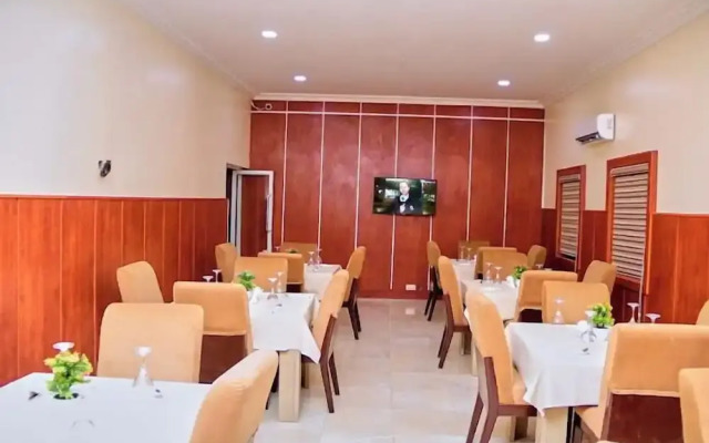 Pali Resort Hotel