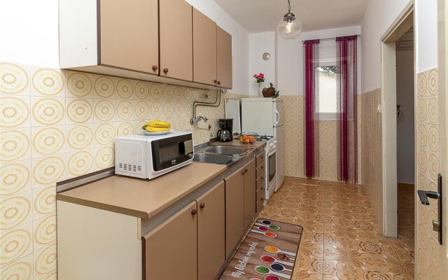 Beautiful Apartment in Pula With Wifi and 4 Bedrooms