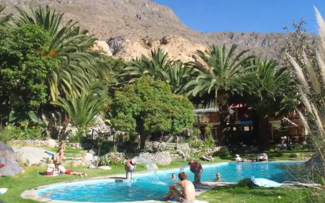 Paraiso Las Palmeras Lodge