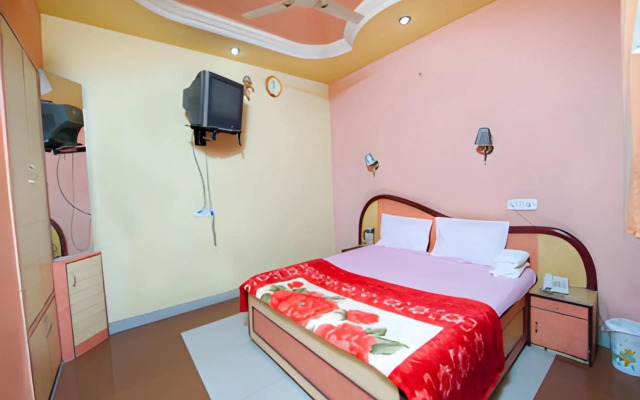 Hotel Dhoom