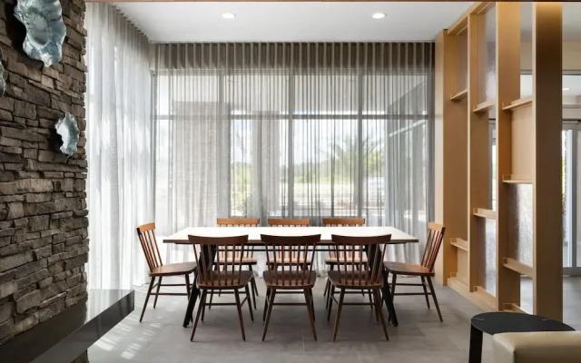 Fairfield By Marriott Inn & Suites Waycross