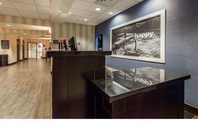 Hampton Inn & Suites by Hilton Lethbridge