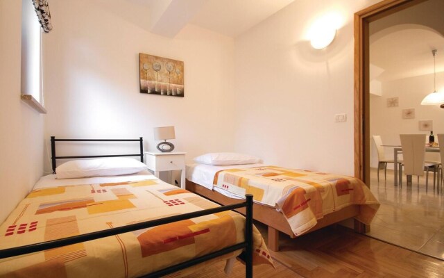 Amazing Home in Pula With Wifi and 2 Bedrooms