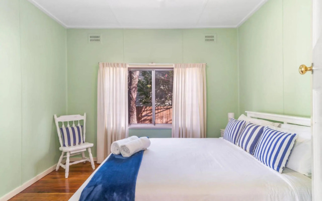 Tapalla Point at Huskisson 4pm Check Out Sundays