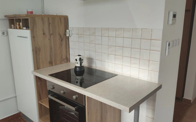 Bonini Apartments - Adults Only