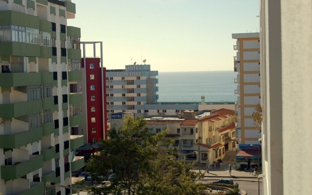 Reizinho em Quarteira T2