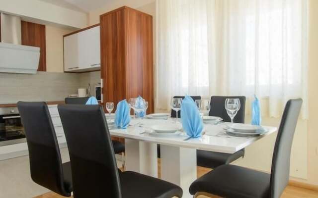 Apartments Villa Aurora 4