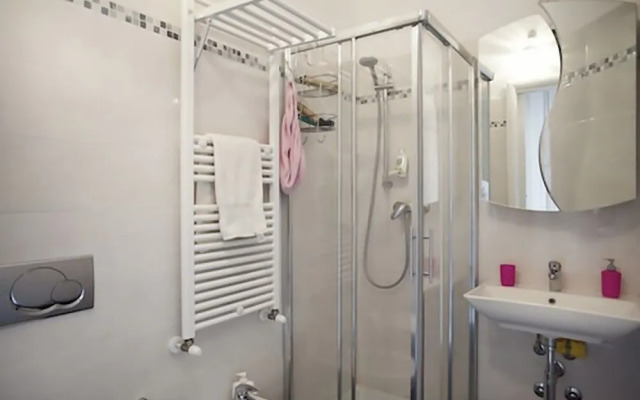 At Home - P.ta Venezia C.so Buenos Aires