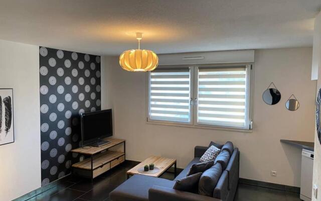 F2 au calme, proche gare, Center Parc, Sainte Croix