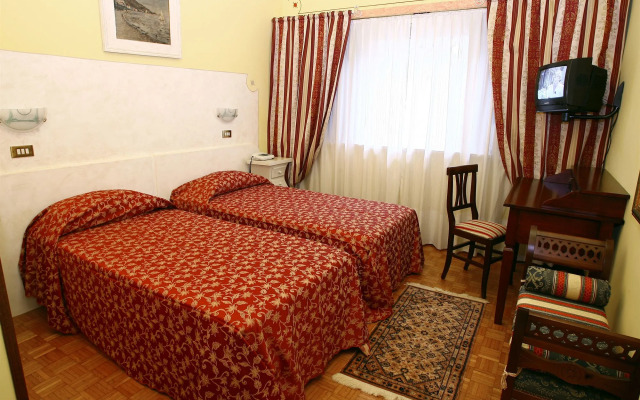 Hotel Ai Ronchi Motor