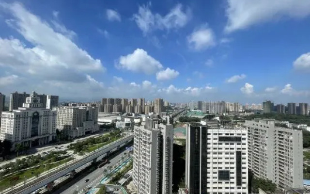 Dreamli Najia Theme Apartment