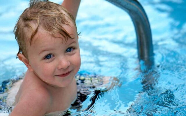 Holiday Inn Hotel & Suites Charleston West by IHG