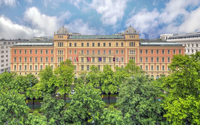 Anantara Palais Hansen Vienna Hotel