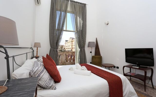 Mr. Frills Apartment