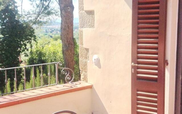 Lovely Nest on the Florentine Hills