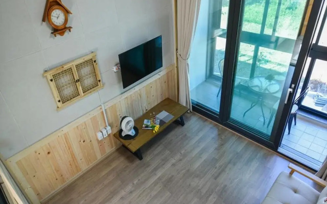 Yeosu Chunghong Pension