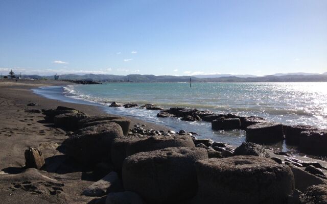 Harbour View Motel on Ahuriri Beach in Napier NZ with sea view suites