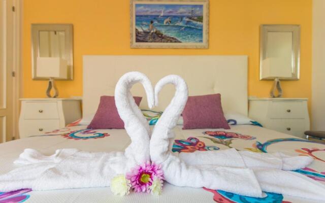 Villa Bella Lucia 3. Piscina Climatizada, WiFi, BBQ.