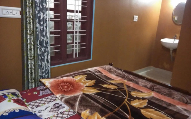 Pavithra Riverview Homestay
