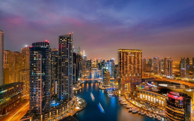 Cozy Marina View 1BR w Pool Gym