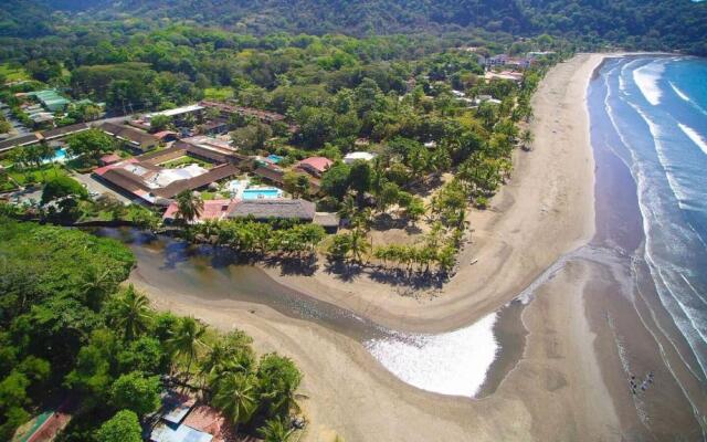 Costa Rica Surf Camp by SUPERbrand