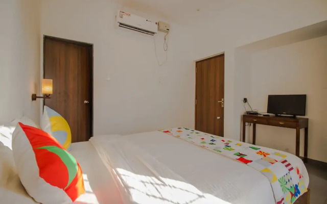 OYO 24768 Home Beach View Stay Morjim