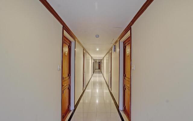 Capital O 8169 Hotel Salem Castle