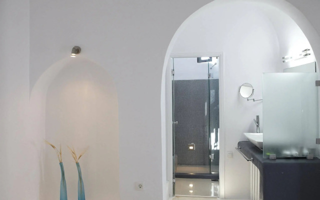 Sun Rocks Boutique Hotel