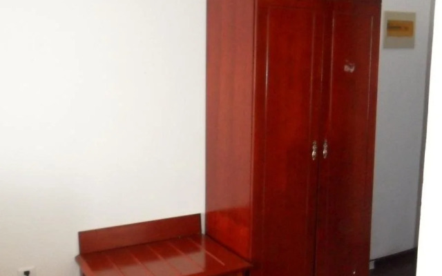 Yabuli News Center Hotel