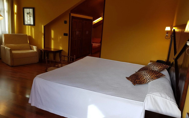 Hotel Cotiella