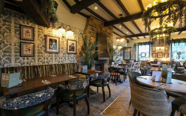 Rockingham Arms by Greene King Inns