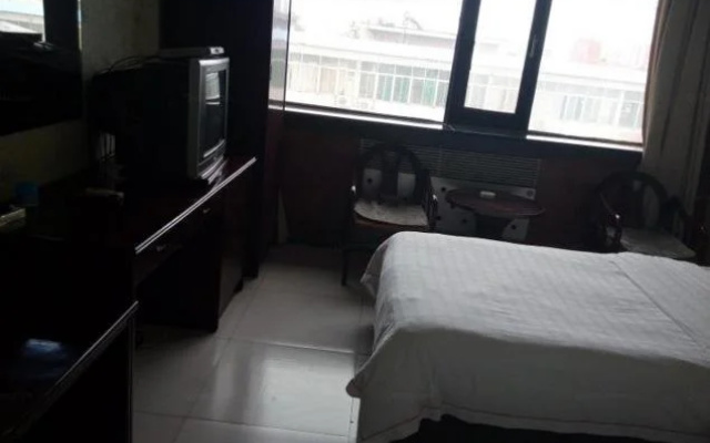 Xushui Yunfeng Inn
