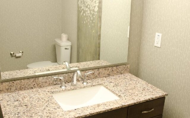 Courtyard by Marriott Waterbury Downtown