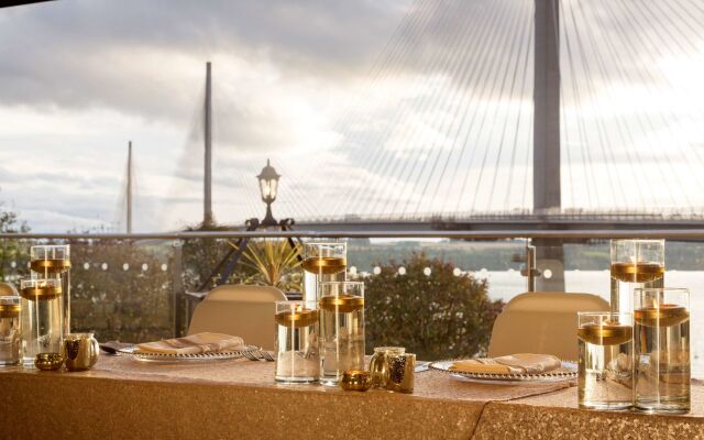 DoubleTree by Hilton Edinburgh - Queensferry Crossing