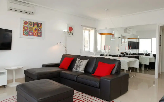 Romantic Apartment Sea View Cascais Bay