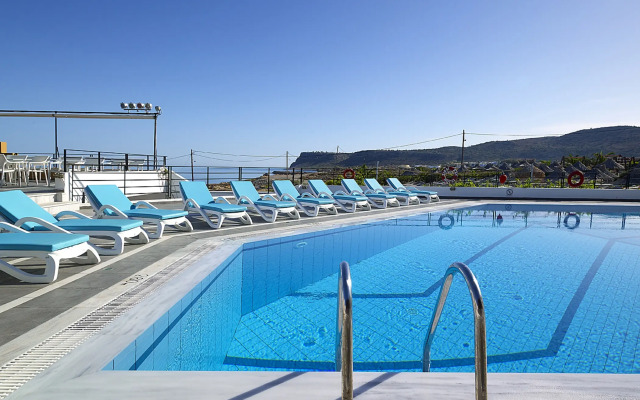 Sissi Bay Resort