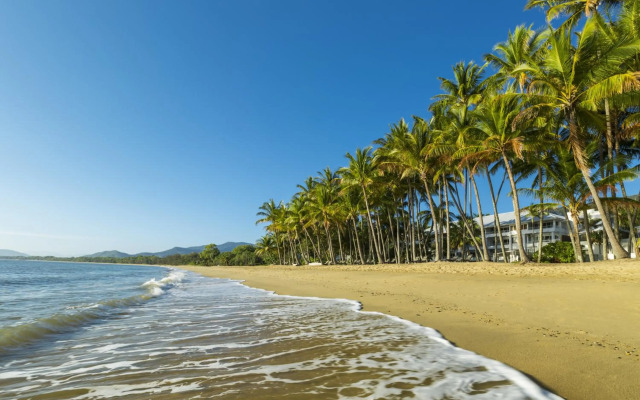 Alamanda Palm Cove by Lancemore