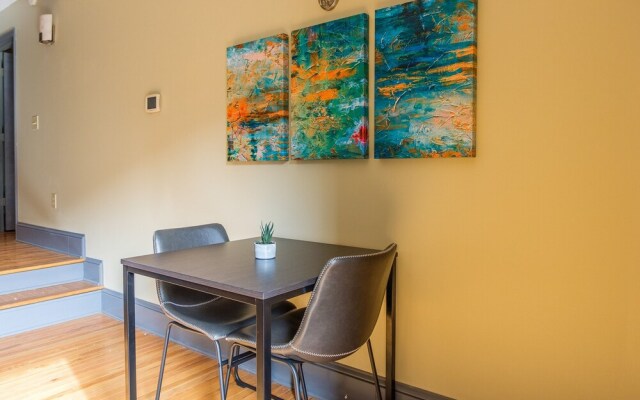 FRONTDESK 2015 East 4th Street Apts Downtown Cleveland