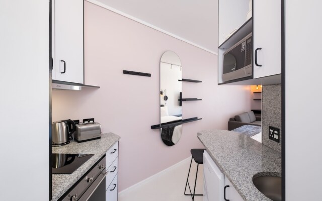 The Flamingo by Perch Stays