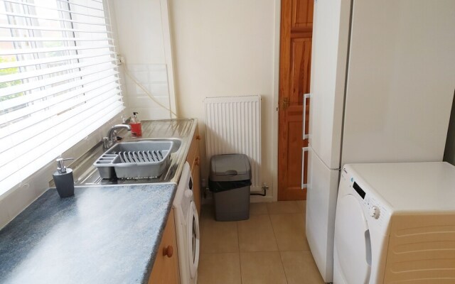 Comfort Lodge - M6 J10 Contractors