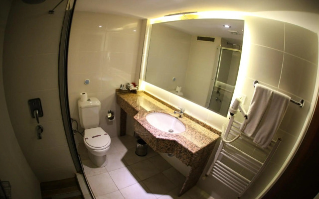Yayoba Hotel