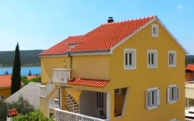 Sandra - 150 Meters From the Beach - A2