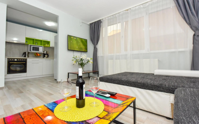 Bucharest Central Apartments - Shabbat Friendly