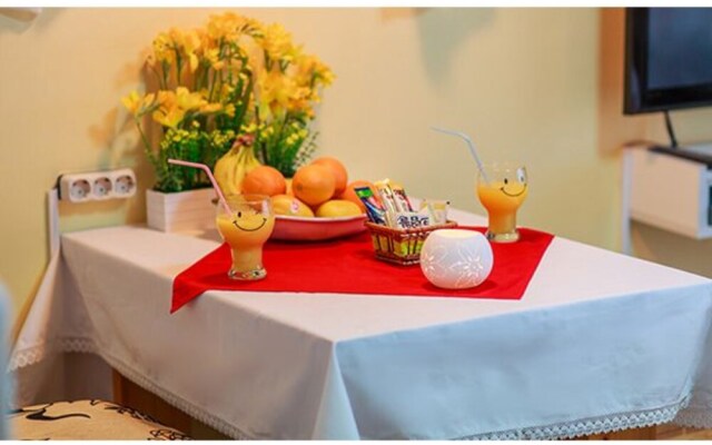 Yangyang Seaglow Rainbow Pension